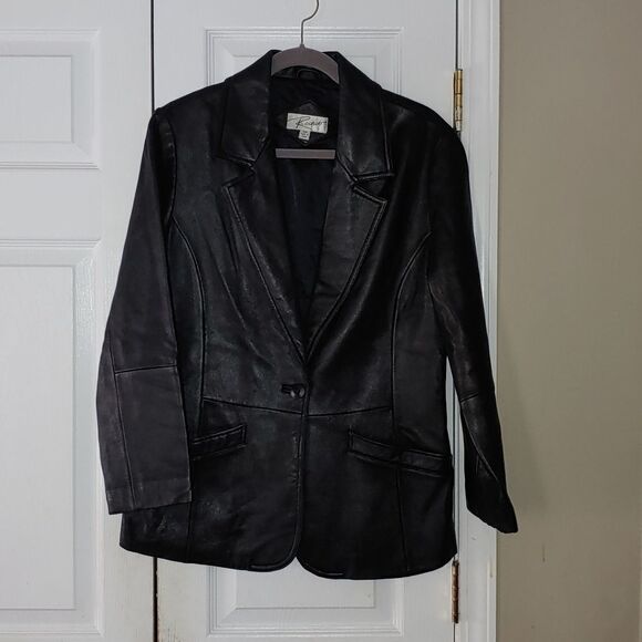 Ricardo soft black  100% leather jacket Sz SM - Picture 1 of 6